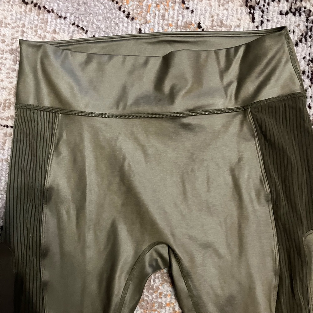 Fabletics green exercise pants